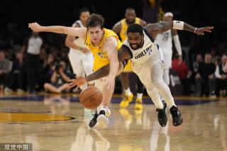 一帜的比赛 一帜的比赛