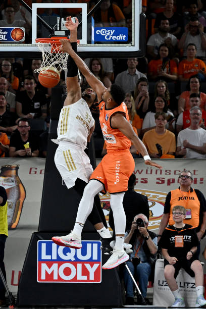 也在厄瓜多 也在厄瓜多